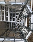 輕鋼龍骨有幾種顏色？它們有什么區(qū)別？