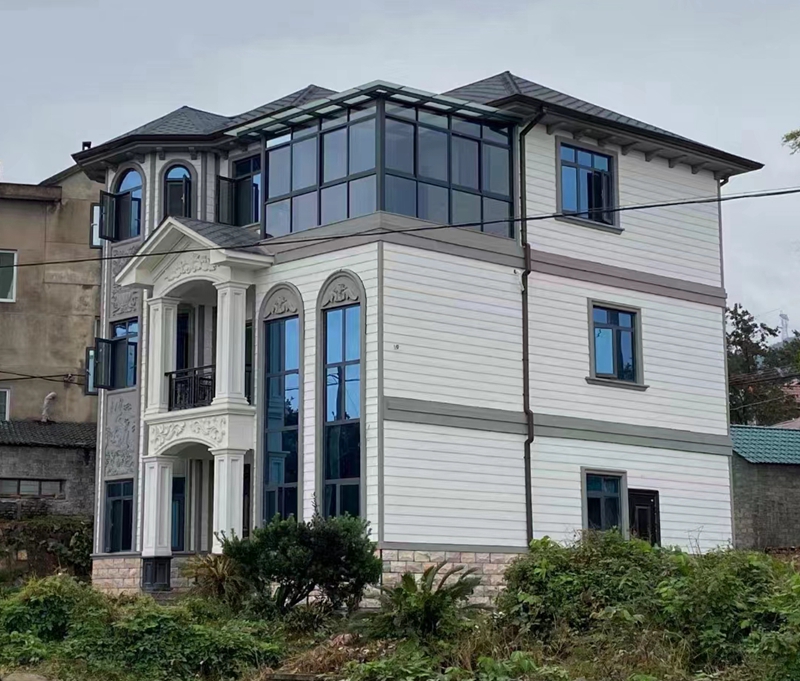 輕鋼房屋是否適用于露營(yíng)或度假村建設(shè)？